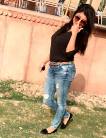 sexy Housewife in Bangalore Escorts
